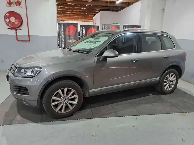 2012 VOLKSWAGEN TOUAREG 3.0 V6 TDI TIP BLU MOT 180kw