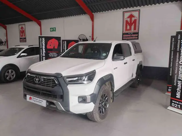 2022 TOYOTA HILUX 2.8 GD-6 RB LEGEND 4X4 A/T P/U D/C