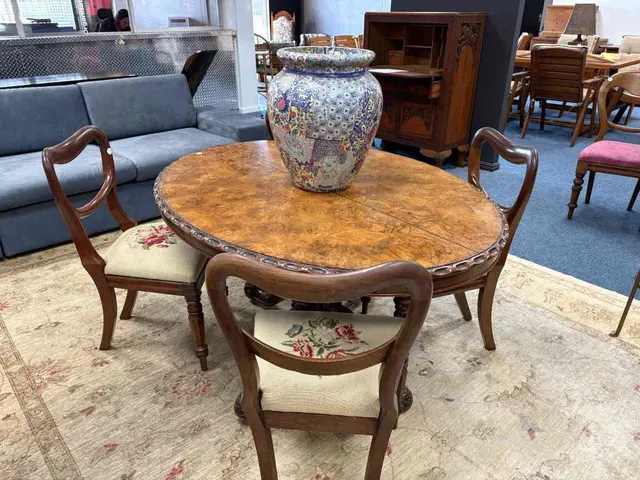 Warehouse Auction - 10 June 2025