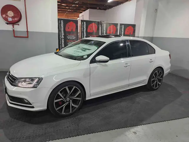 2015 VOLKSWAGEN JETTA GP 1.4 TSi COMFORTLINE DSG