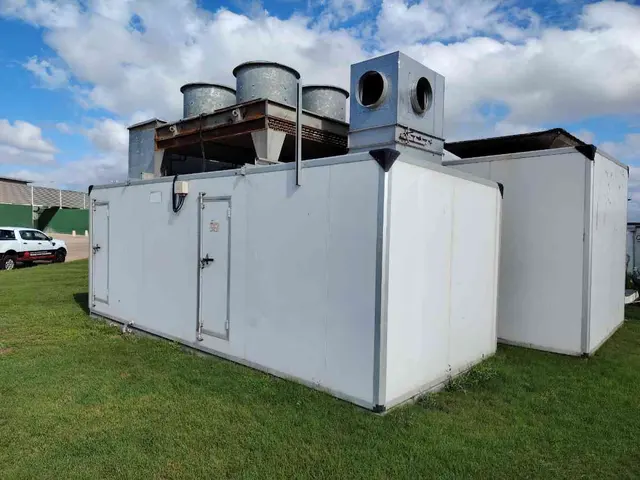 HVAC DUCTING SYSTEM (DISMANTLED)