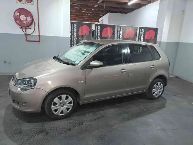 2015 VOLKSWAGEN POLO VIVO GP 1.4 TRENDLINE 5DR