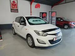 2014 HYUNDAI i20 1.2 MOTION thumbnail 3