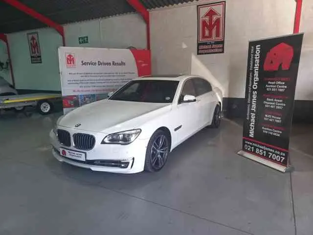 2013 BMW 740i ACTIVEHYBRID 7