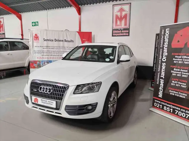 2011 AUDI Q5 2.0