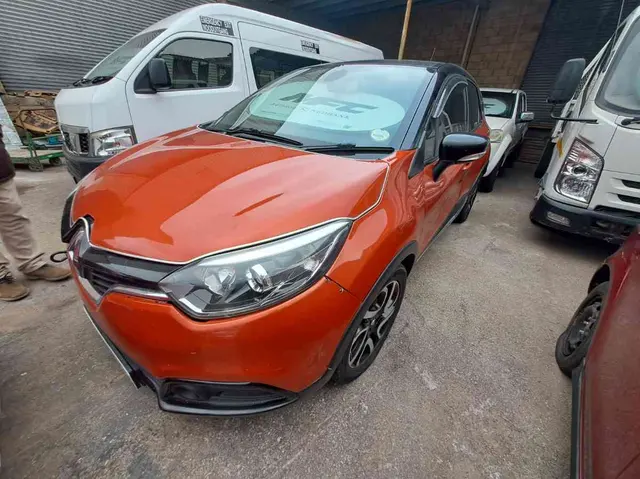 2015 RENAULT CAPTUR 900T DYNAMIQUE 5DR (66KW)