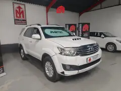 2014 TOYOTA FORTUNER 2.5D- 4D RB A/T thumbnail 3