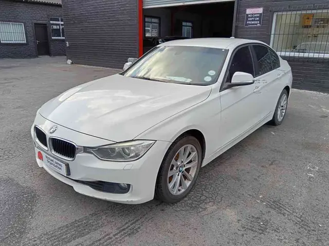 2014 BMW 320i A/T (NON RUNNER)
