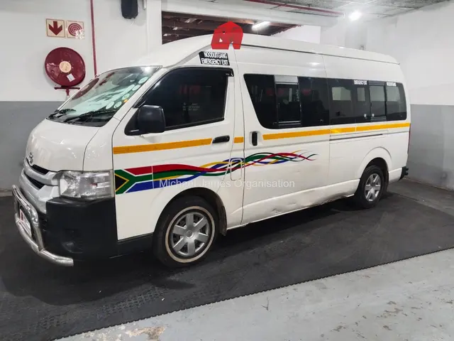 2024 TOYOTA QUANTUM/HIACE 2.5 D-4D SESFIKILE 16S