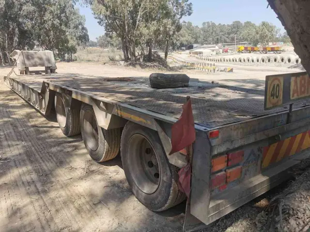 2006 Ilcor Trailer TRIAXLW Lowbed
