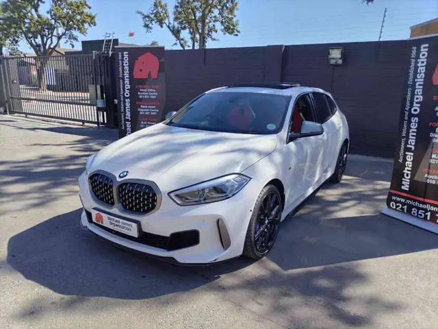 2021 BMW M135i xDRIVE