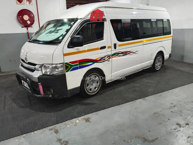 2024 TOYOTA QUANTUM/HIACE 2.5 D-4D SESFIKILE 16S