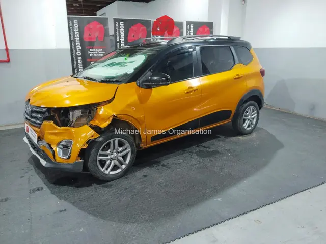 2024 RENAULT TRIBER 1.0 PRESTIGE/INTENS AMT