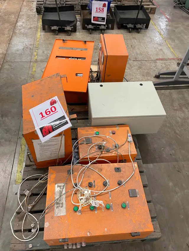 QTY POWER SUPPLY DB BOARDS
