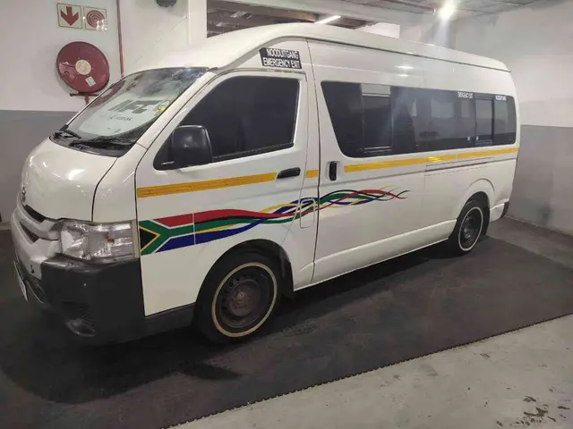 2023 TOYOTA QUANTUM/HIACE 2.5 D-4D SESFIKILE 16S