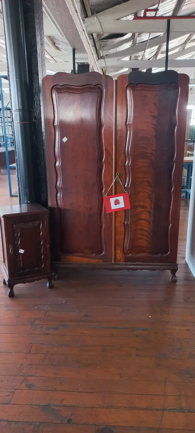 Onsite Auction - Vehicles, Office Furniture, Various Industrial Shelving, and Household Items A-3388