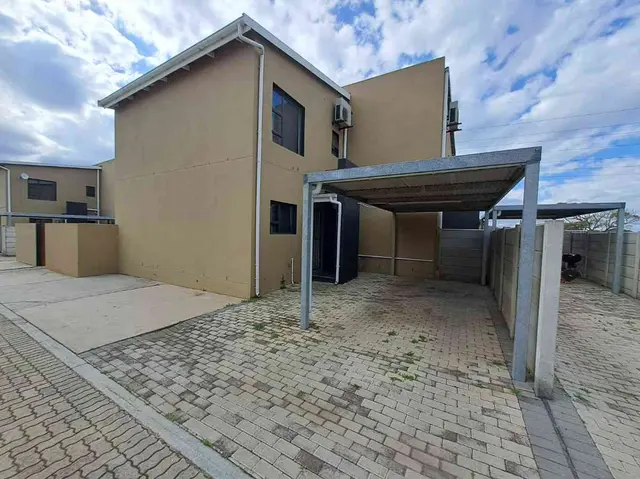 2 Bedroom Duplex - Erf 11650 -Thenant Ridge - Despatch