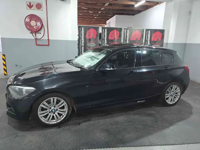 2013 BMW 118i SPORT LINE 5DR (F20)