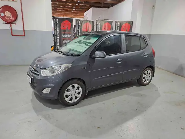 2017 HYUNDAI i10 1.1 GLS/MOTION