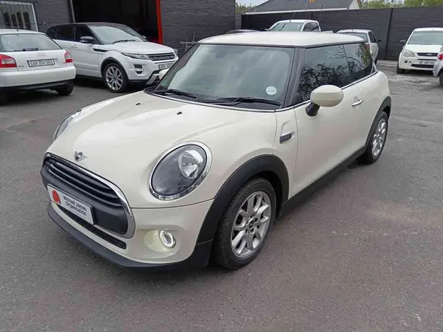 2021 MINI ONE 1.5T A/T