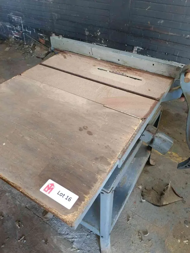 Table Saw