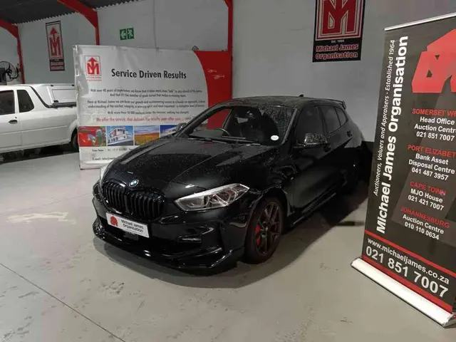 2022 BMW 118i MZANSI EDITION A/T
