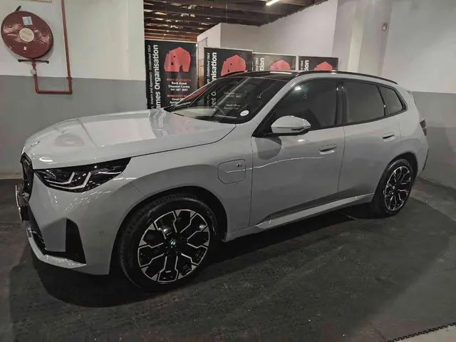 2025 BMW X3 30e xDRIVE M SPORT PRO (G45)