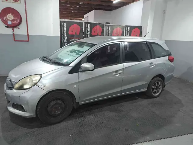 2015 HONDA MOBILIO 1.5 COMFORT