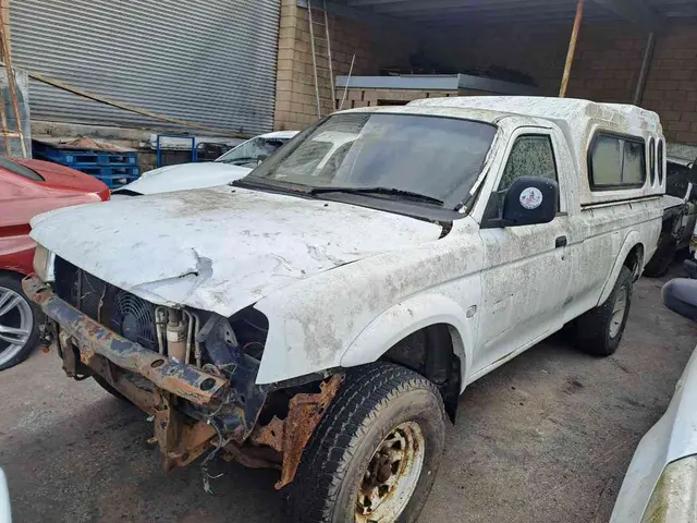 2003 MITSUBISHI COLT 2000 LWB P/U S/C