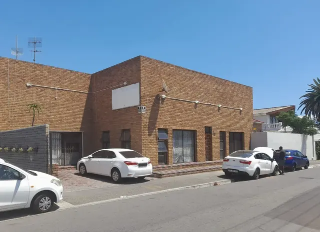 Onsite Liquidation Auction - Business Premises - Woodstock A-3631