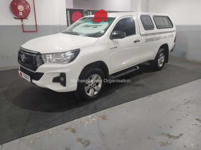 2020 TOYOTA HILUX 2.4 GD-6 SRX 4X4 P/U S/C