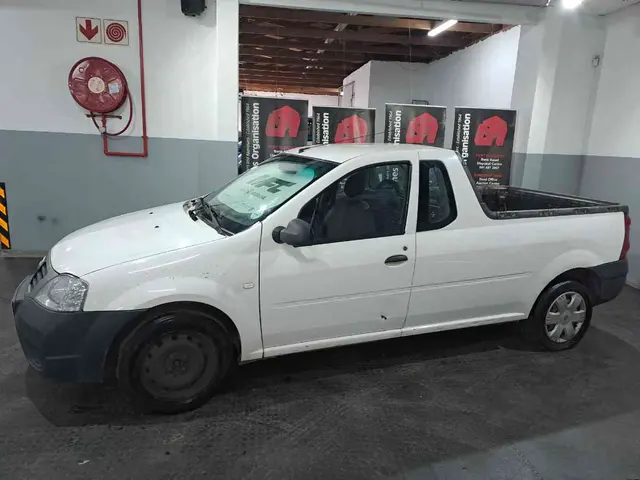 2019 NISSAN NP200 1.6 AIRCON