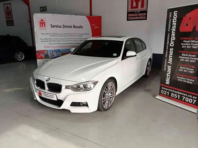 2013 BMW 335i M SPORT LINE A/T