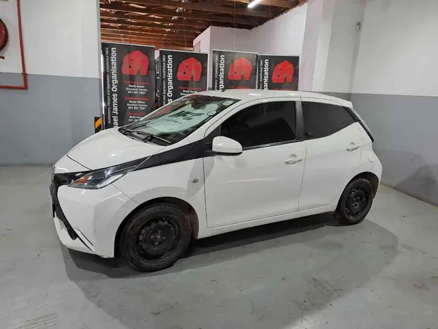 2016 TOYOTA AYGO 1.0 5DR