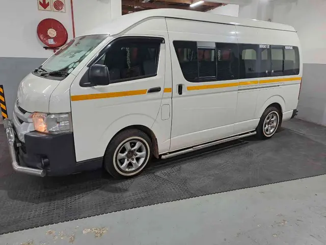 2020 TOYOTA QUANTUM/HIACE 2.5 D-4D SESFIKILE 16s