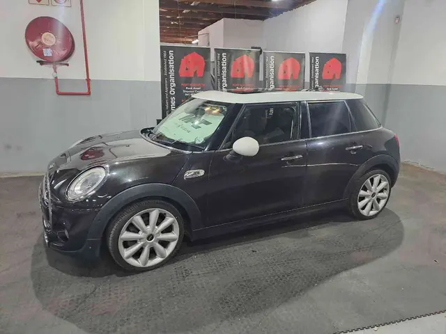 2014 MINI COOPER S 5DR A/T (XS72)