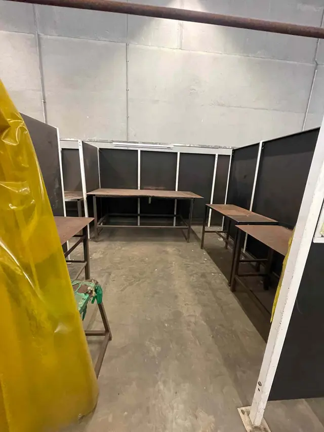 CONTENTS OF 3 WELDING BOOTHS: 7 X STEEL WORKTABLES, 2 X TOOLCUPBOARDS