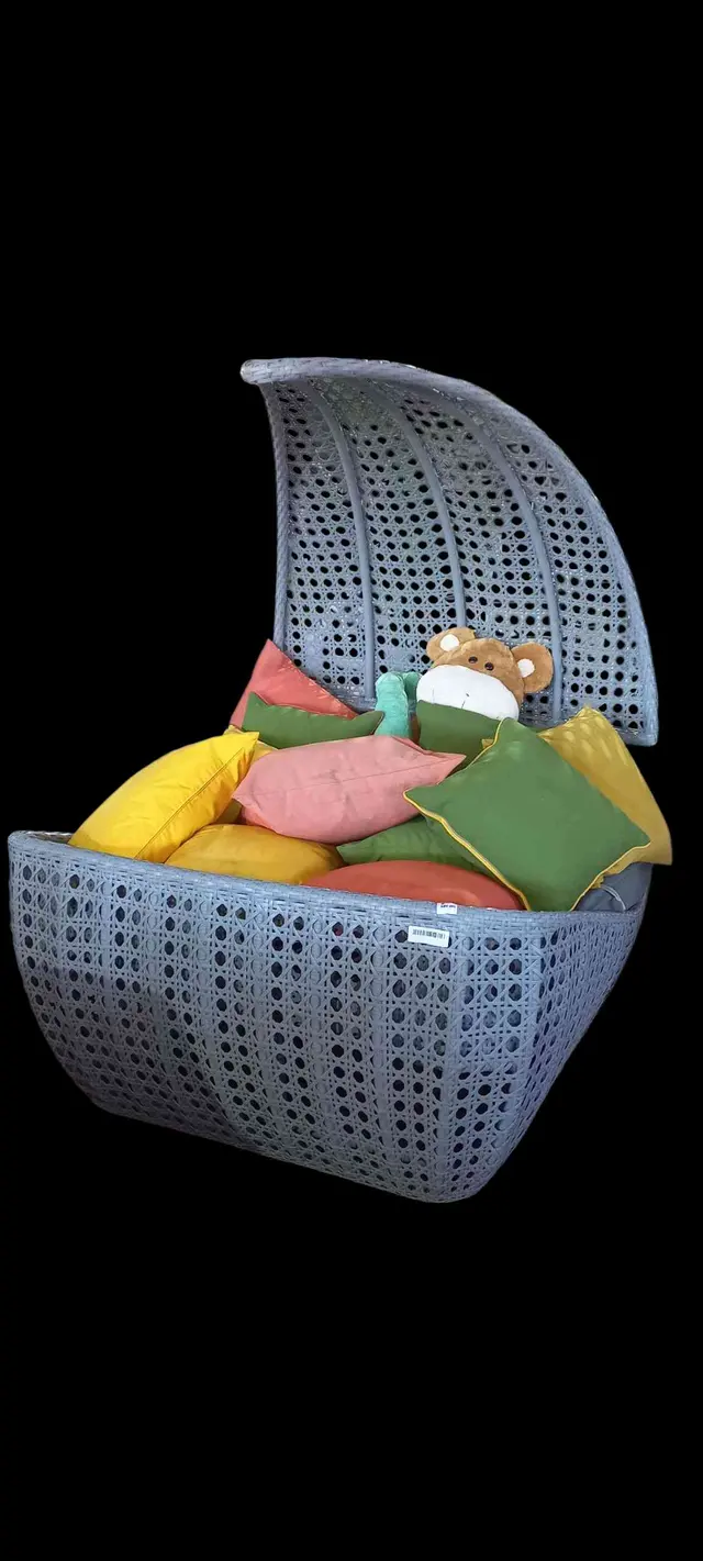 Woven Rattan Daybed