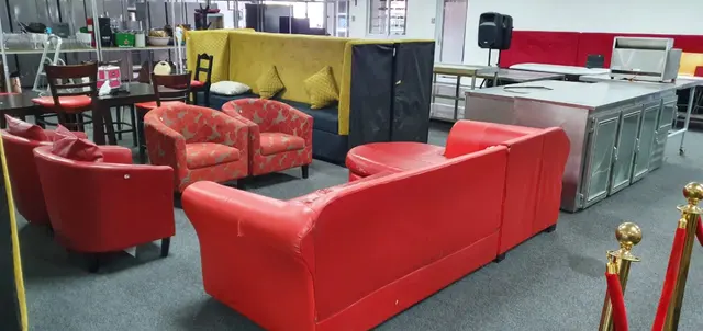 Year End Warehouse Liquidation Auction - Somerset West A-3561