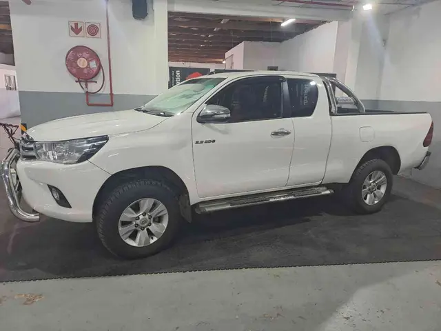2016 TOYOTA HILUX 2.8 GD-6 RAIDER 4X4 P/U E/CAB