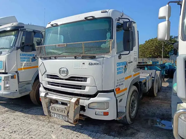 2014 NISSAN 440 QUON UDG 36450 DOUBLE AXLE