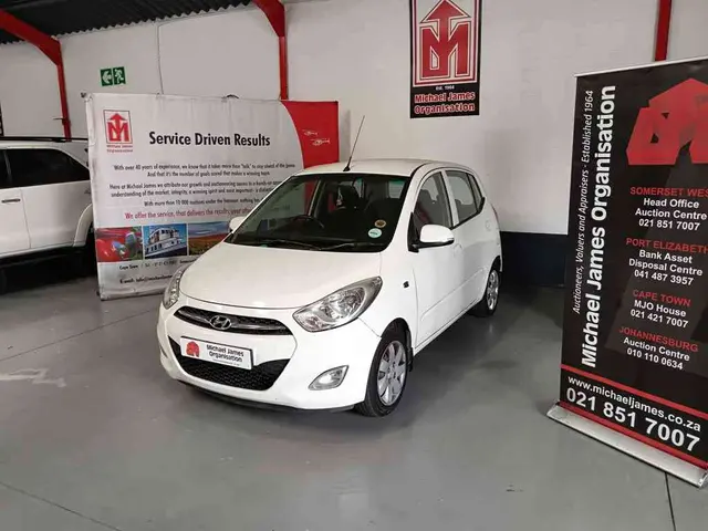 2016 HYUNDAI i10 1.1