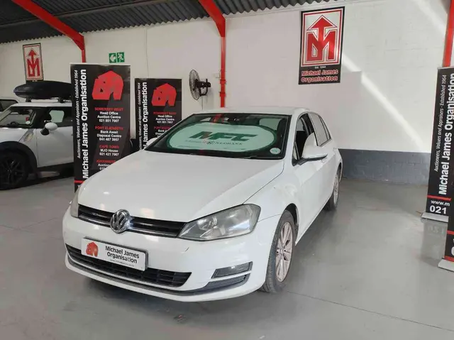 2013 VOKLSWAGEN GOLF VII 1.4 TSI