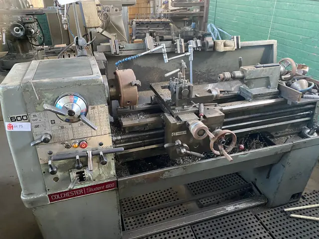 Online Auction - Vehicles, Workshop Equipment, Machinery And Vintage Jaguar Parts A-3397