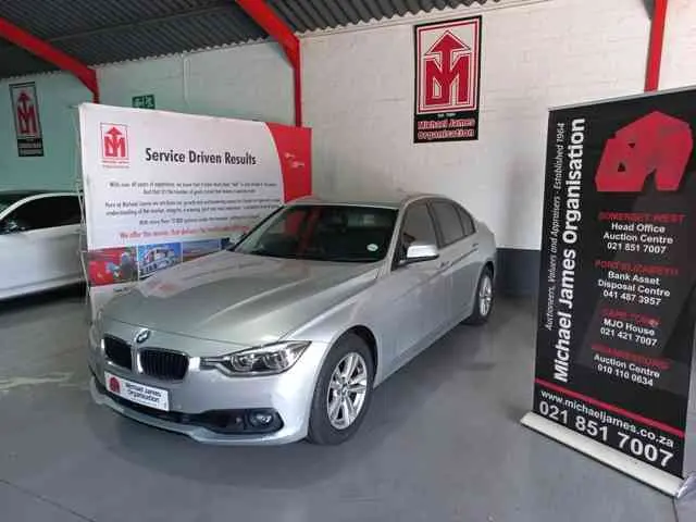 2018 BMW 320i A/T