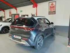 KIA SONET 1.5 EX thumbnail 6