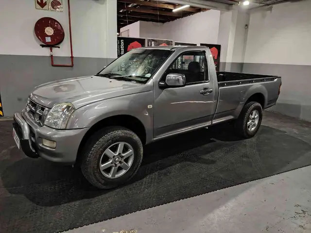 2006 ISUZU KB300 LX P/U S/C