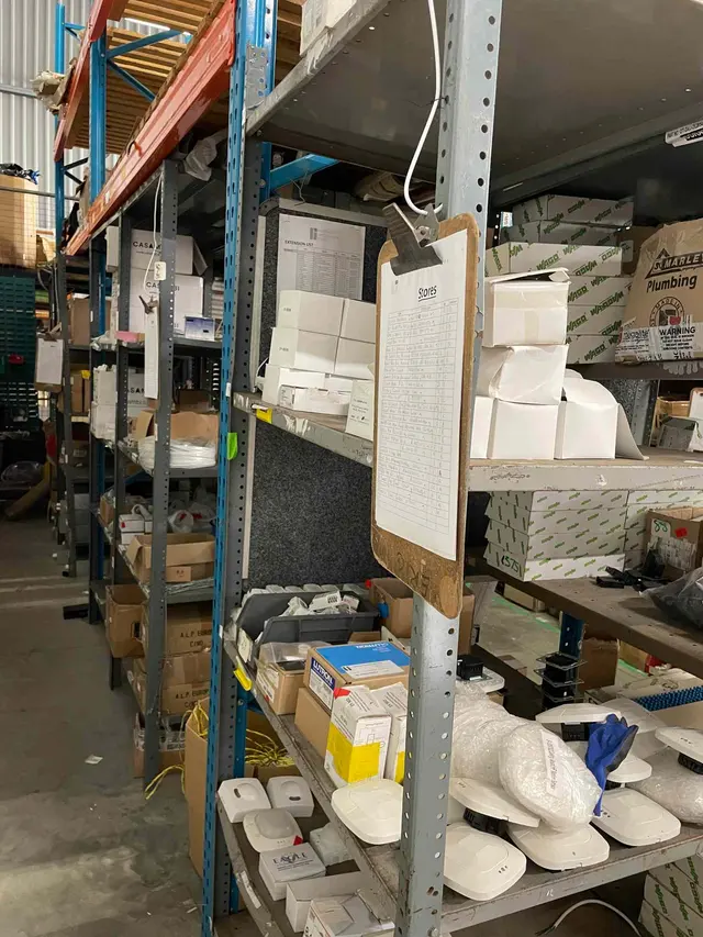 CONTENTS OF 3 SHELVES: QTY COUPLERS, GASGETS, DIFFUSERS, LABELLS, PLASTIC CLIPS, TRUNKINGS, ETC