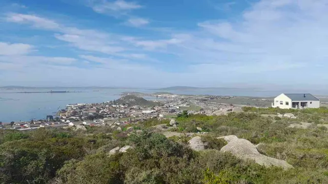 Views Galore - Saldanha