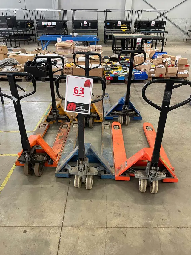 6 X PALLET JACKS